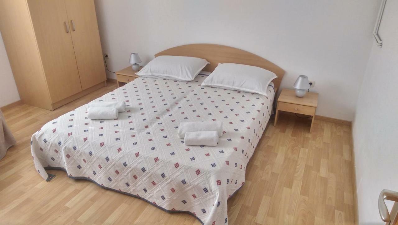 Mauro Apartman Ražanac Kültér fotó