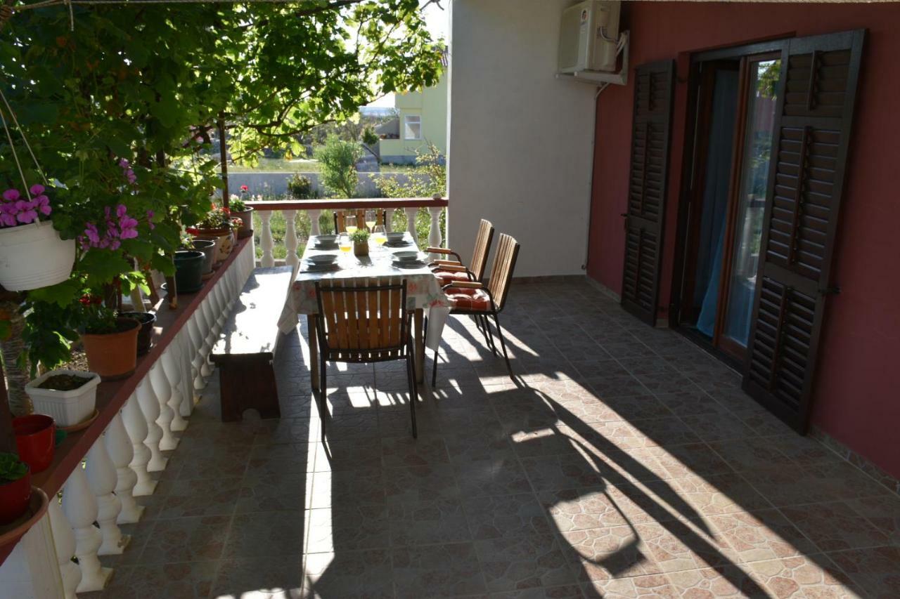 Mauro Apartman Ražanac Kültér fotó