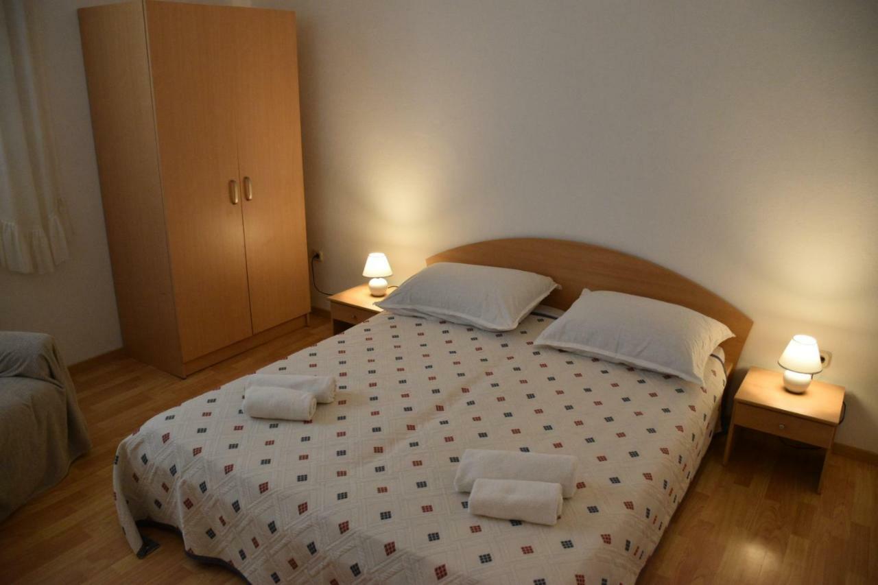 Mauro Apartman Ražanac Kültér fotó