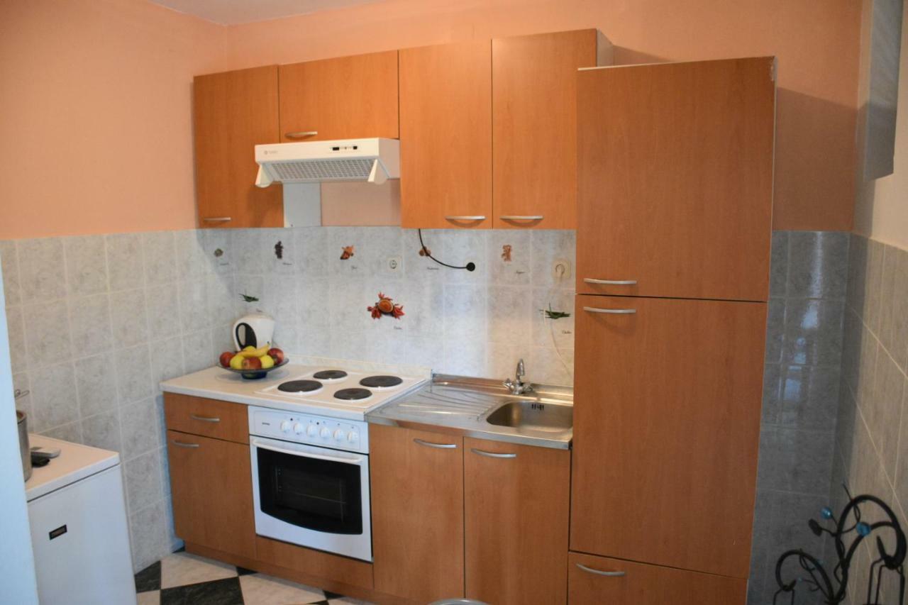 Mauro Apartman Ražanac Kültér fotó