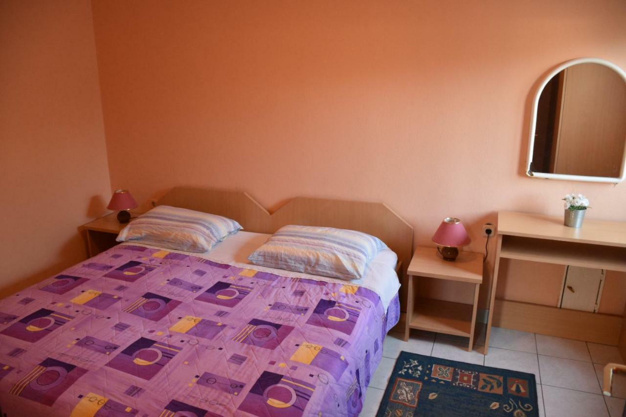 Mauro Apartman Ražanac Kültér fotó