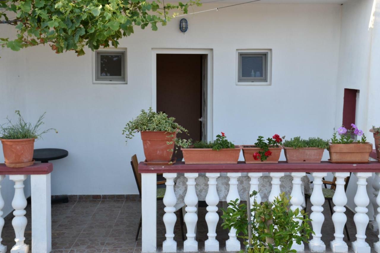 Mauro Apartman Ražanac Kültér fotó